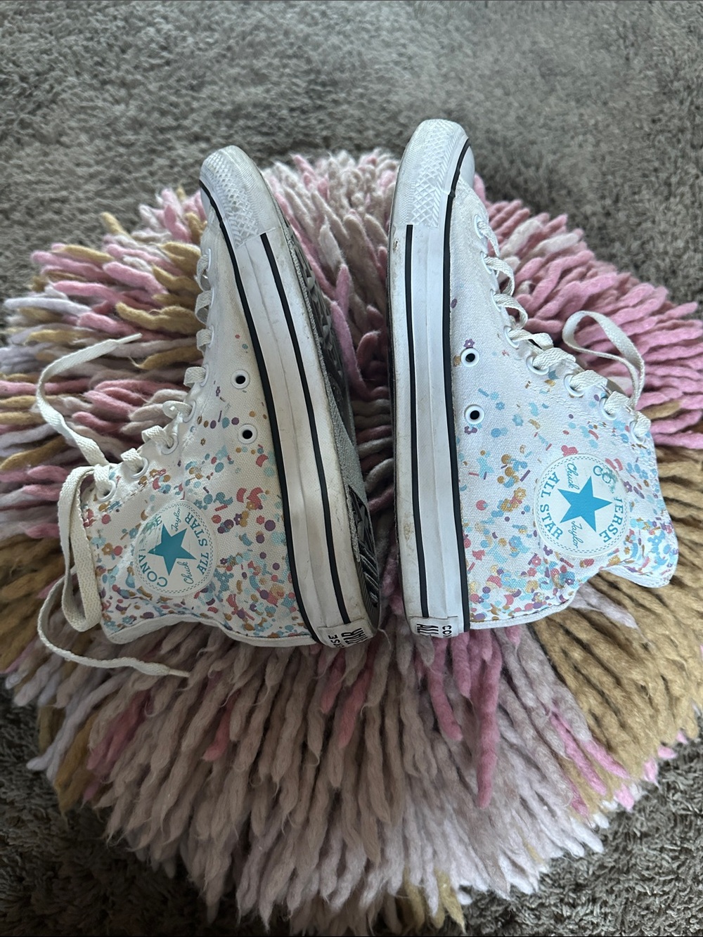 Converse - Picture 7 of 8